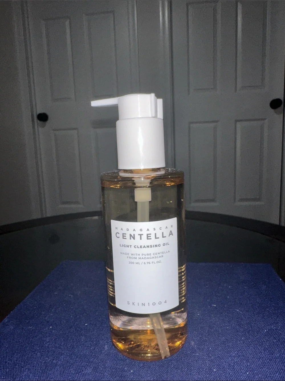 SKIN1004 Madagascar Centella Light Cleansing Oil - Clear Amber